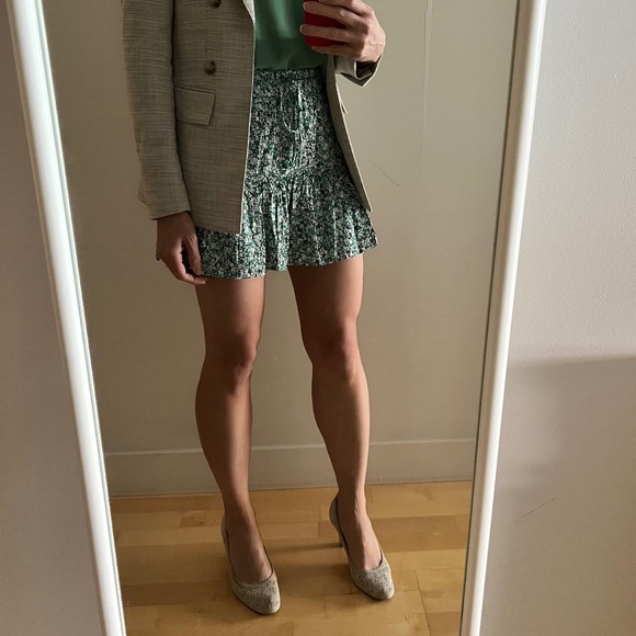 ZARA floral skirt / skort (green/white/black) - Picture 2 of 5